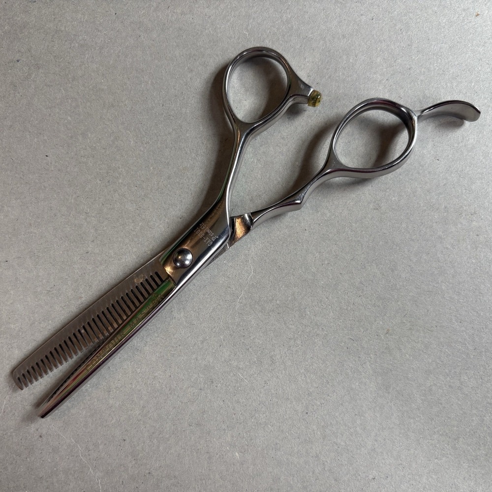 Contour Master GAX-530T JP Steel 61R 30 Tooth Thinning Shears Scissors
